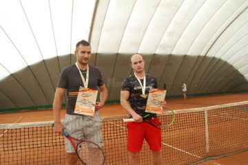 Clujeanul Patrick Strîmbu și localnicul Bogdan Marasin au făcut spectacol pe teren la turneul de la Suceava