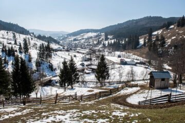 Turiști în cea mai recentă stațiune din județ: Frumosu