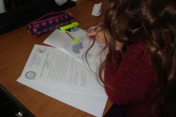 3.695 de elevi suceveni participă la activitățile de educație remedială