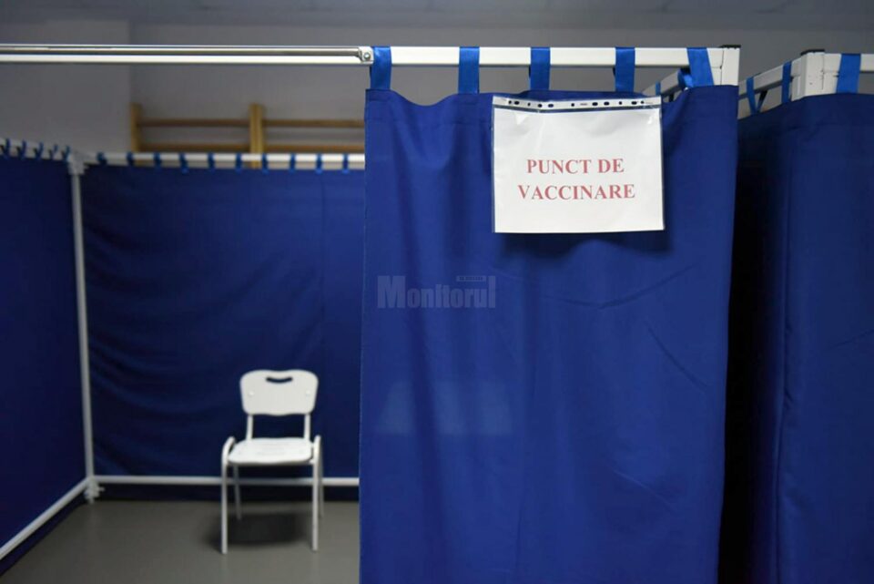 Peste 1.600 de suceveni pe listele de așteptare la vaccinare anti-Covid, dar nici unul pentru AstraZeneca Peste 1.600 de suceveni pe listele de așteptare la vaccinare anti-Covid, dar nici unul pentru AstraZeneca