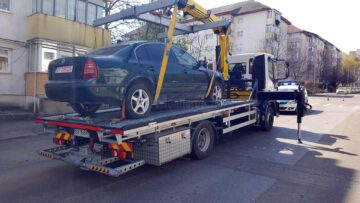 Ridicarea mașinilor abandonate de pe domeniul public, o altfel de curățenie de primăvară