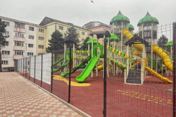 Locurile de joacă, redeschise în municipiul Suceava