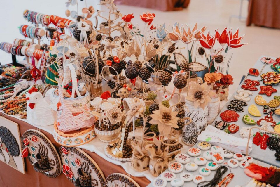 Produse handmade și ateliere de creație pentru copii, la Iulius Mall Suceava