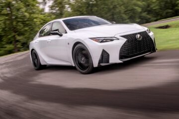 masina lexus
