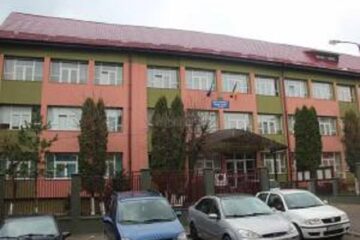 Școala Gimnazială „Miron Costin”