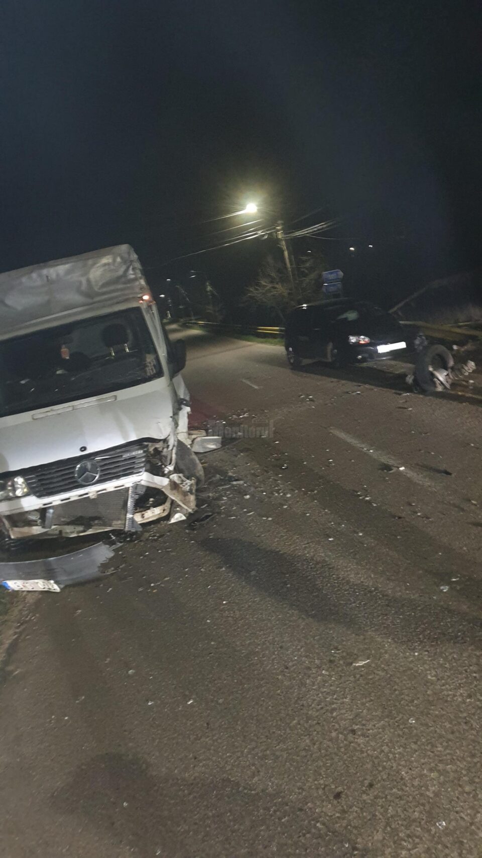 Autoutilitara implicată în accident