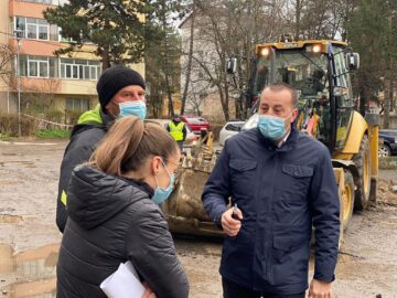 Reabilitare a zonei “La bazin”, pe 2.800 de mp, cu spații verzi și locuri de parcare