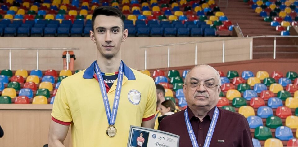 Alexandru Rață a fost desemnat cel mai bun tănâr jucător din România