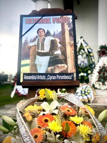 Interpretul de muzică populară George Finiș a fost condus pe ultimul drum