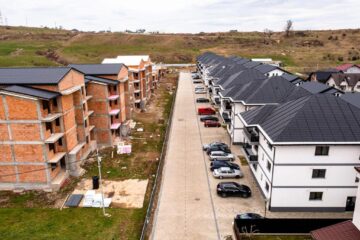 Complexul „La Stejari Residence”