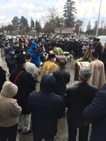Interpretul de muzică populară George Finiș a fost condus pe ultimul drum