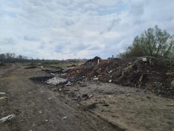 Gunoaiele au pus stăpânire pe comuna Dornești