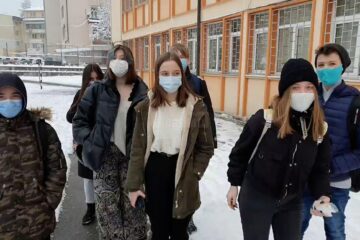 Revenirea la școală a adus mult entuziasm în rândul elevilor suceveni