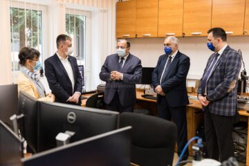 Delegație a Ministerului Culturii, în frunte cu ministrul Bogdan Gheorghiu, la USV