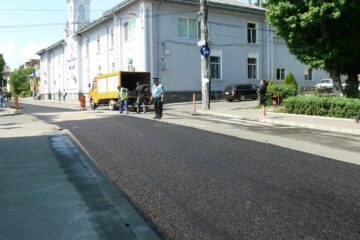 Investiții majore în infrastructura rutieră și pietonală a municipiului Fălticeni