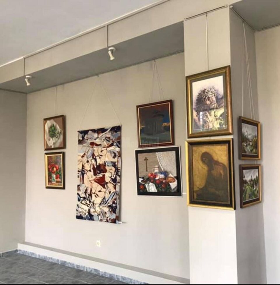 „Artă și credință”, expoziție deschisă la Galeria de Artă „Ion Irimescu” Suceava