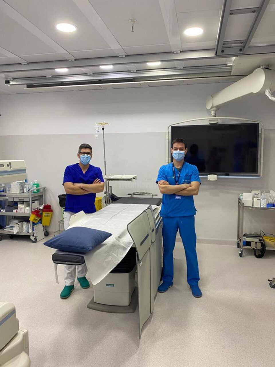 Dr. Rami Ababneh, medic specialist gastroenterologie și medicină internă, și dr. Cătălin Lulciuc, medic specialist radiologie și imagistică medicală Dr. Rami Ababneh, medic specialist gastroenterologie și medicină internă, și dr. Cătălin Lulciuc, medic specialist radiologie și imagistică medicală