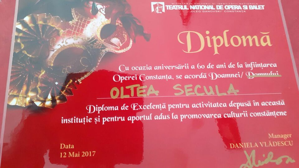 O „bunică” de la Căminul pentru persoane vârstnice de la Solca, fostă balerină, aniversată la împlinirea vârstei de 81 de ani