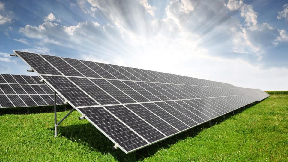 Primăria Suceava vrea să își asigure energia electrică necesară printr-un parc fotovoltaic la Termica Primăria Suceava vrea să își asigure energia electrică necesară printr-un parc fotovoltaic la Termica