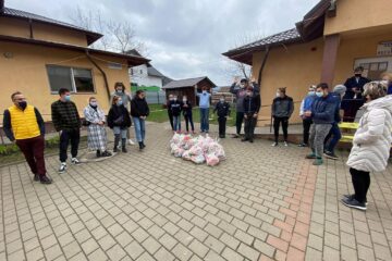 Acțiunea caritabilă „Sărbătoarea Învierii aduce bucurie”, inițiată de Asociația „Euroactiv”