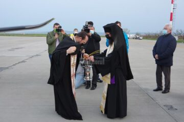 Lumina Sfântă de la Ierusalim a ajuns anul acesta din nou în județul Suceava