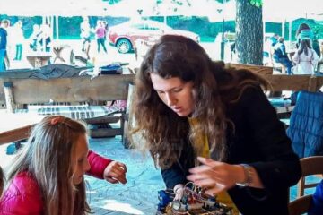 Eleva Andreea Anastasiu a obținut un loc III și un Premiu special la International Science Project Olympiad