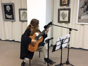 Expoziție de pictură și lansarea albumului monografic Mircea V. Hrișcă - „Emoție și spiritualitate”, la Muzeul de Istorie