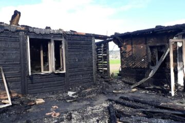 „Rădăuțiul civic” lansează o nouă campanie de ajutorare a unei familii din Vicovu de Sus, care și-a pierdut toată agoniseala într-un incendiu