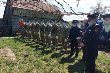 Cinste și onoare pentru veteranul decedat în dimineața primei zile de Paște