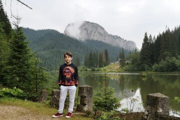 Elevul Ioan-Alexandru Bursuc, de la Școala Gimnazială Bosanci, olimpic național la informatică