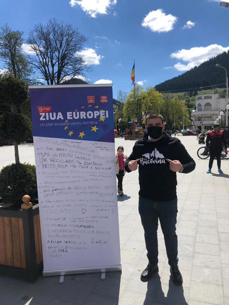 Gheorghe Șoldan le-a mulțumit „înaintașilor noștri” pentru eforturile depuse în integrarea României în Uniunea Europeană Gheorghe Șoldan le-a mulțumit „înaintașilor noștri” pentru eforturile depuse în integrarea României în Uniunea Europeană