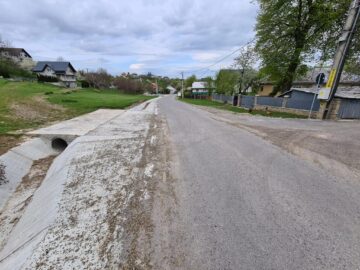 Investiții de milioane de lei în străzile, școlile și spațiile de joacă din Ipotești