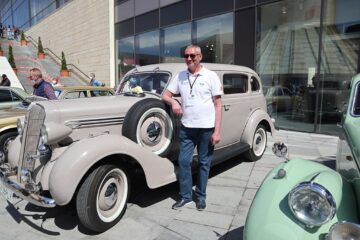 Record de mașini la Retro Parada Primăverii, organizată la Suceava