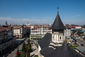 Deschideți Turnul Lăpușneanu vizitatorilor!