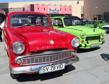 Record de mașini la Retro Parada Primăverii, organizată la Suceava