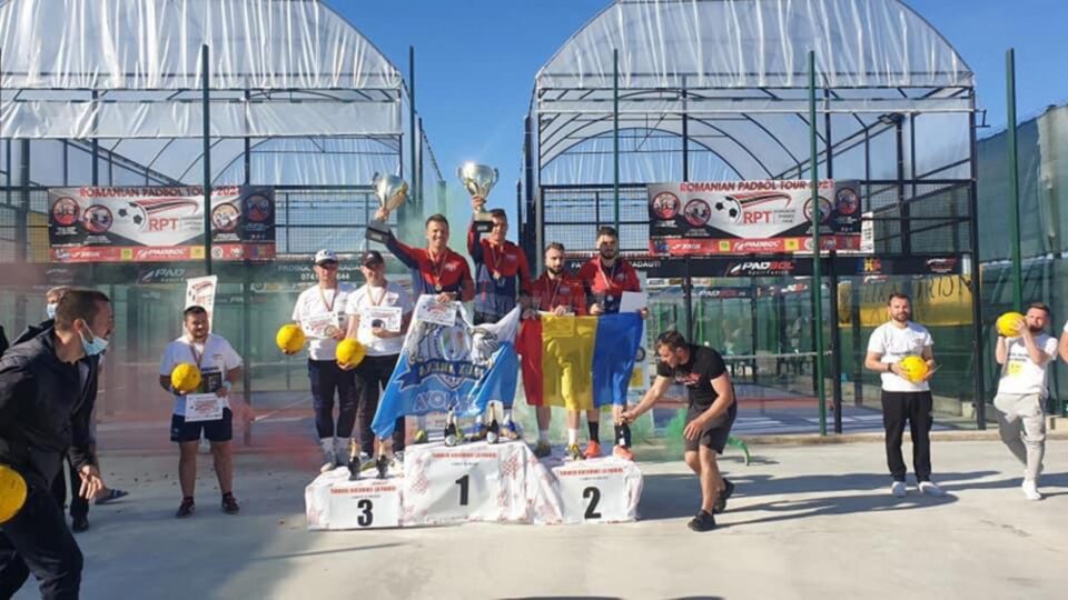 Turneul Bucovinei la padbol a fost dominat de craioveni