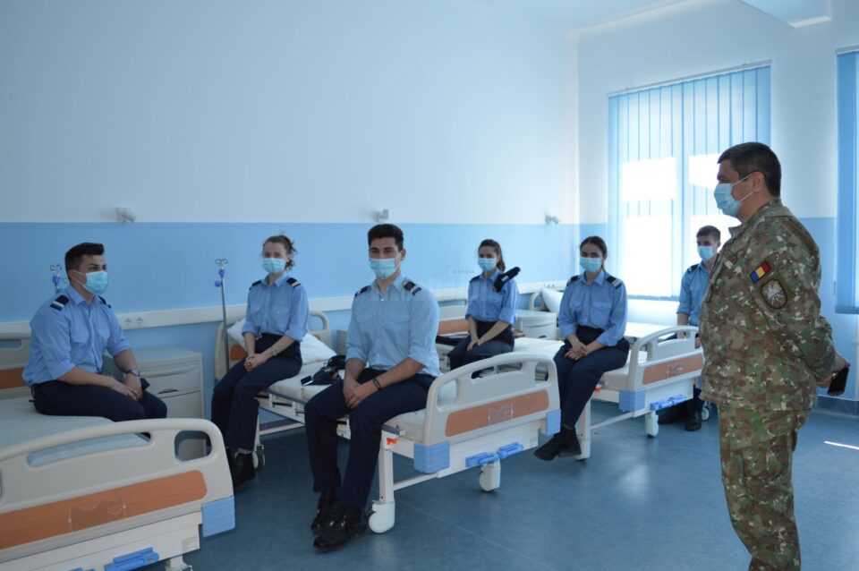 140 de elevi de la Colegiul Militar „Ștefan cel Mare” au optat pentru vaccinarea împotriva virusului SARS-CoV-2
