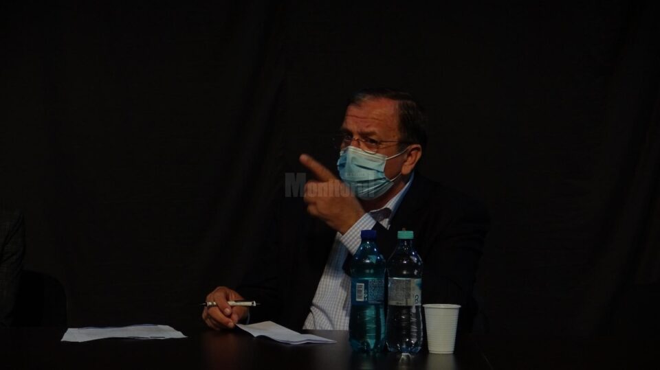 Președintele Consiliului Județean Suceava, Gheorghe Flutur, a anunțat că a fost stabilit traseul final al Autostrăzii A7 pe teritoriul județului Suceava Președintele Consiliului Județean Suceava, Gheorghe Flutur, a anunțat că a fost stabilit traseul final al Autostrăzii A7 pe teritoriul județului Suceava