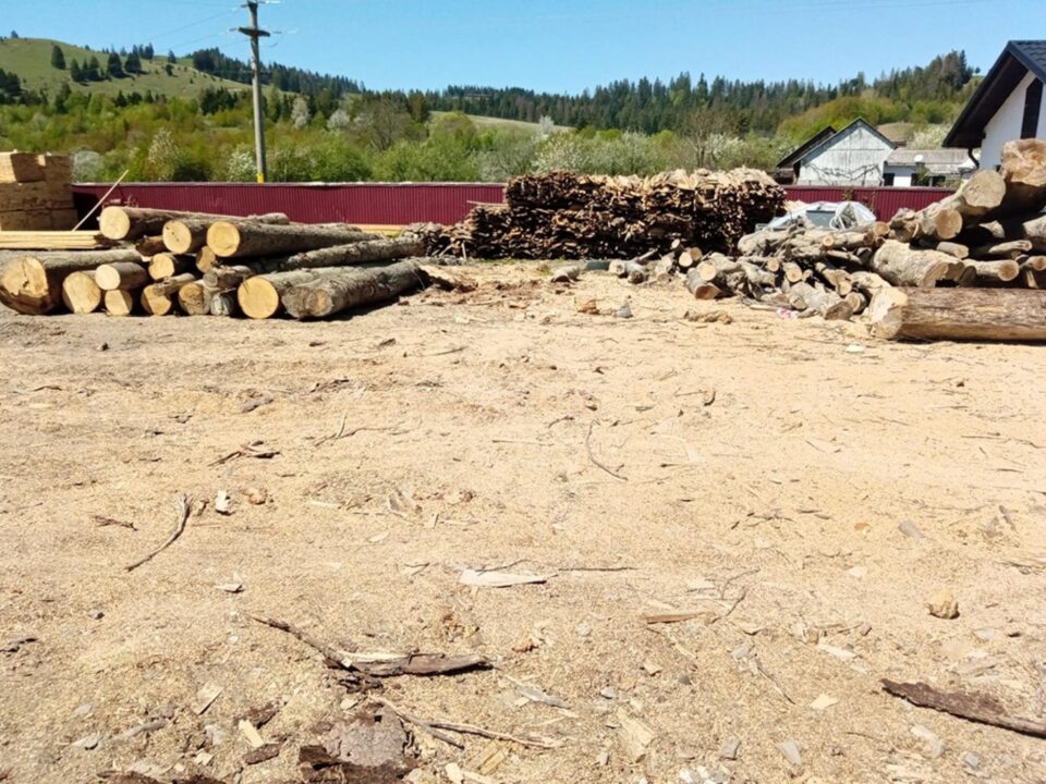 Amendă, respectiv avertisment pentru două gatere din Mălini