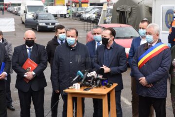 Flutur s-a vaccinat anticovid fără a face public acest lucru. „Am avut publicitate destulă când m-am testat”