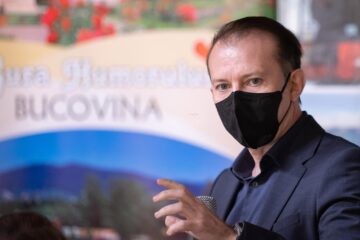 Revenirea spitalelor Covid la statut de non-Covid este prematură, afirmă premierul Cîțu