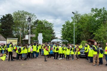 Aproape 1.000 de saci cu gunoaie strânși din parcul Șipote și pădurea Zamca