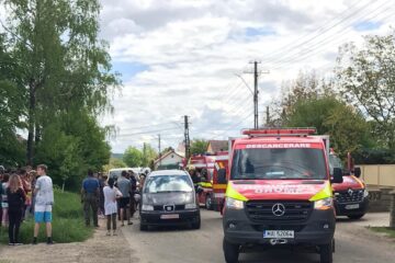 Fetița lovită de mașină la Mitocu Dragomirnei a murit la spital după câteva ore de agonie
