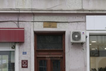Șoferul care conducea haotic și a făcut circ cu polițiștii și la spital, arestat 30 de zile de Judecătoria Rădăuți