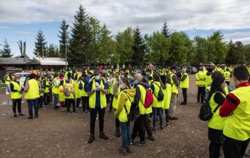 Aproape 1.000 de saci cu gunoaie strânși din parcul Șipote și pădurea Zamca