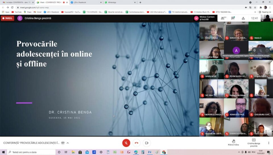 Provocările adolescenței în online și offline