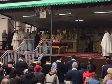 Șase ierarhi au săvârșit slujba Parastasului, la împlinirea unui an de la trecerea la cele veșnice a ÎPS Pimen, la Mănăstirea „Sfântul Ioan cel Nou”