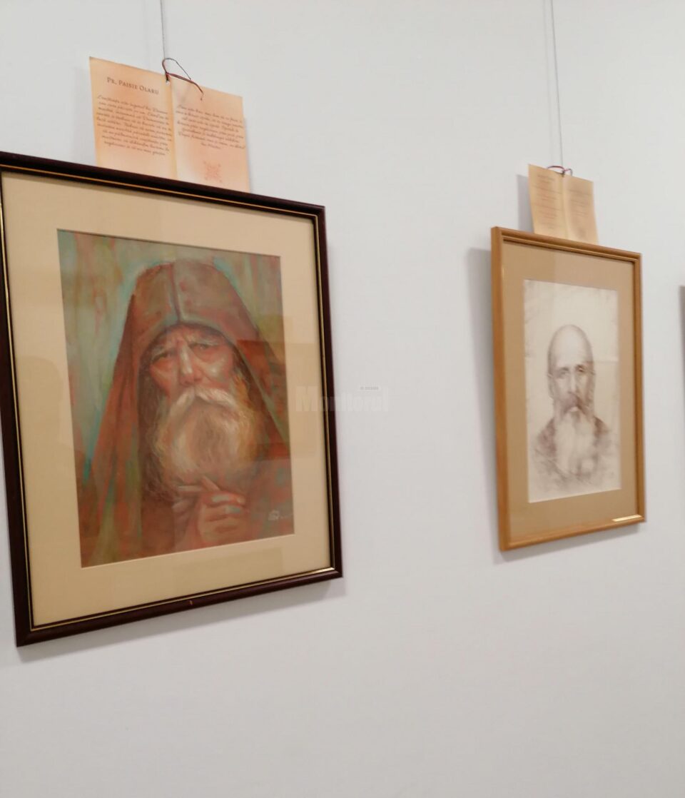 Expoziția „Candele vii”, la Muzeul de Istorie Suceava