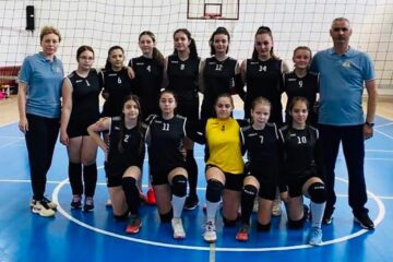 Fetele de la Kinder Suceava s-au calificat la turneul final