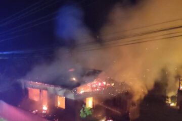 incendiu costisa